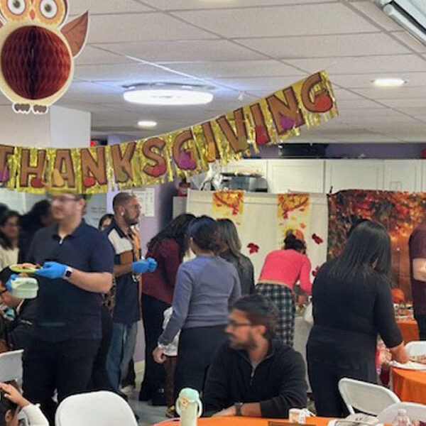 thanksgiving family pot luck